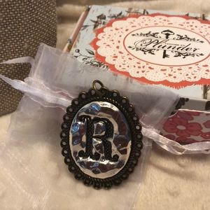 Plunder R Pendant